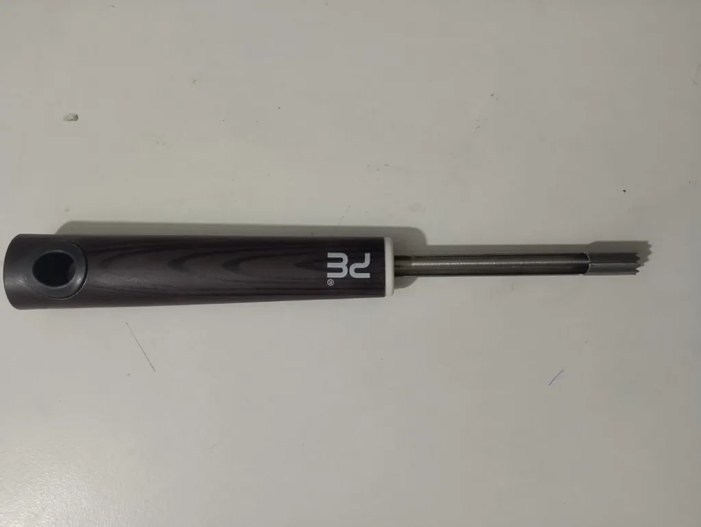 pe07-33 corer.webp